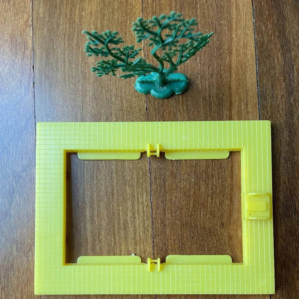 Vintage Swimming Pool & Tree Cake Toppers